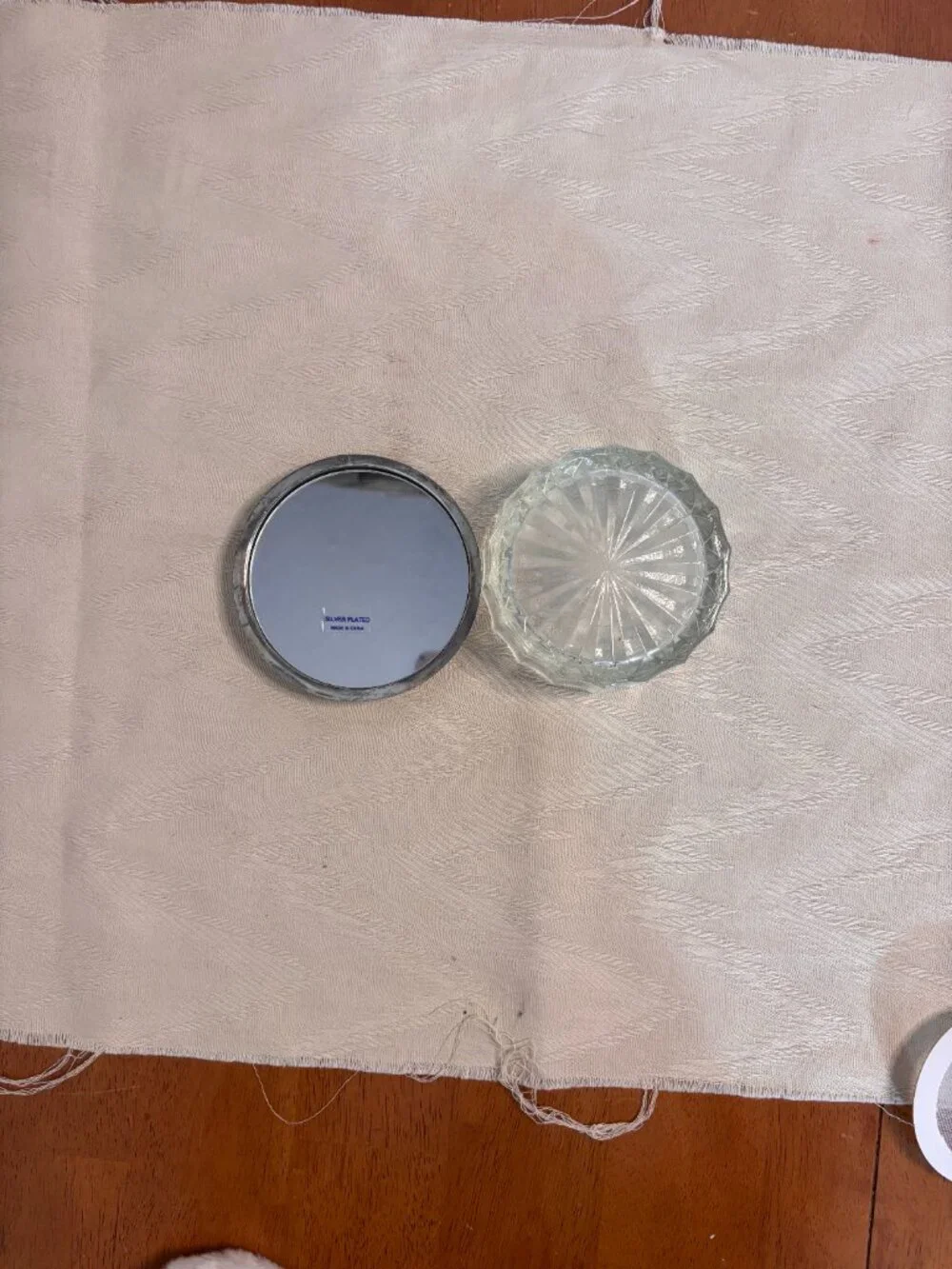 VTG International Silver Co Silver-Plated Powder Jar Mirror Set NIB